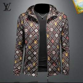 Picture of Louis Vuitton Jackets _SKULVM-5XL25tr32031679